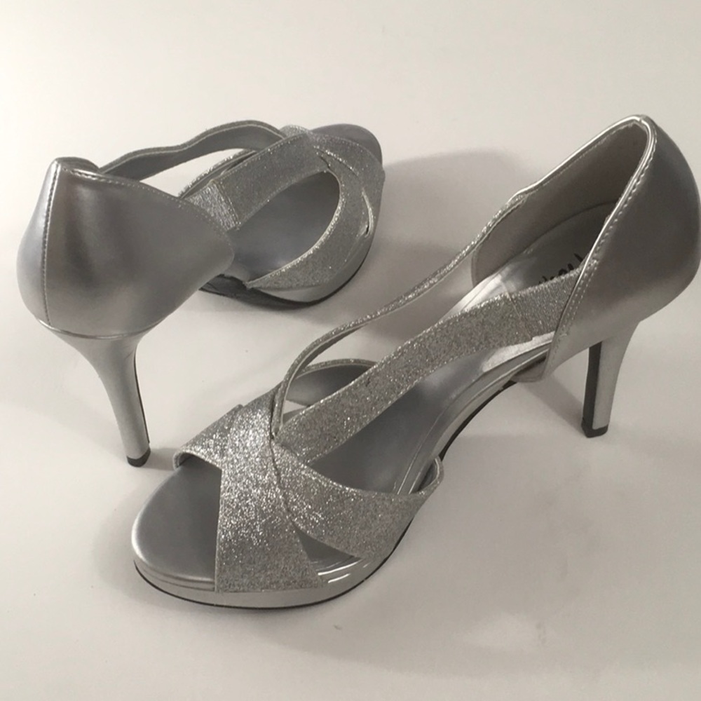 Platform evening silver high heel sandals CS285